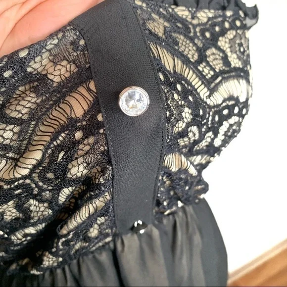 Miss Chievous | Lace | Party Dress - Picture 4 of 9